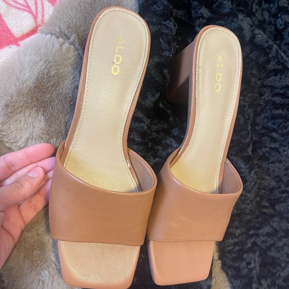 Aldo Shoes - Like NEW ALDO mini heels !